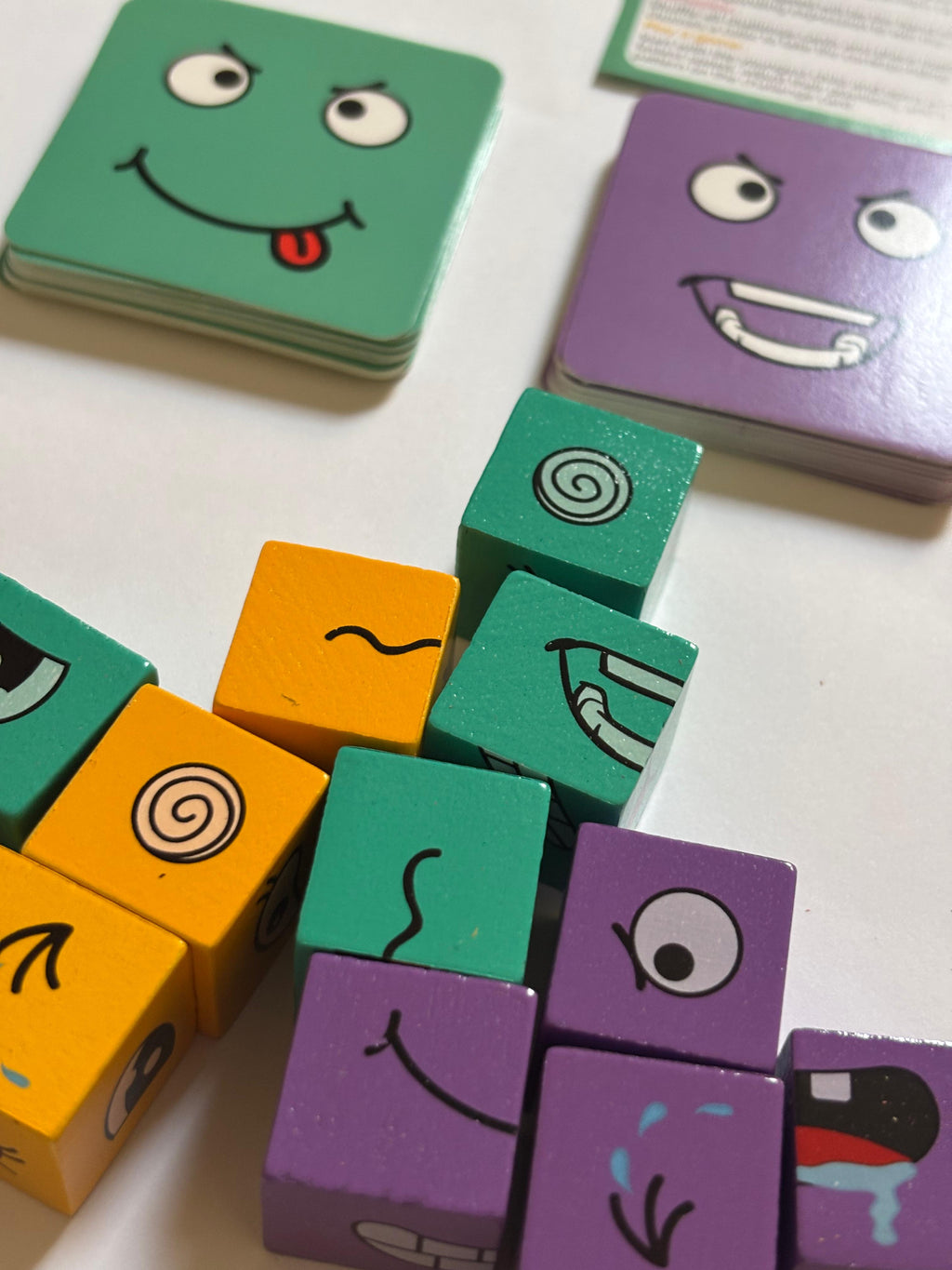 Expression Puzzle Building Blocks - Game with Bell